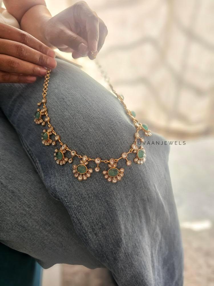 Priya quartz necklace Thumbnail
