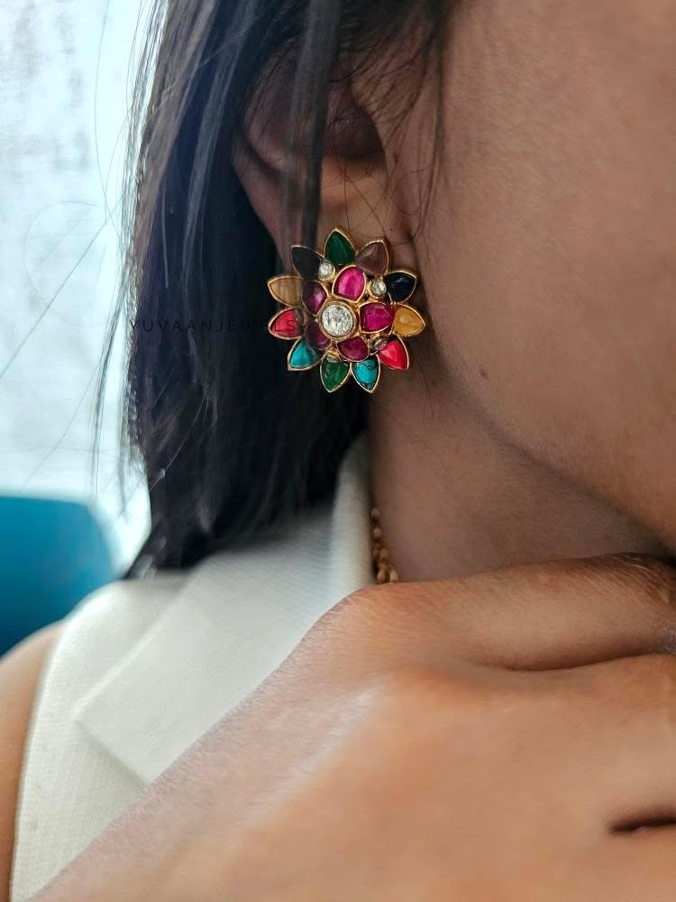 Amira navratna choker Thumbnail