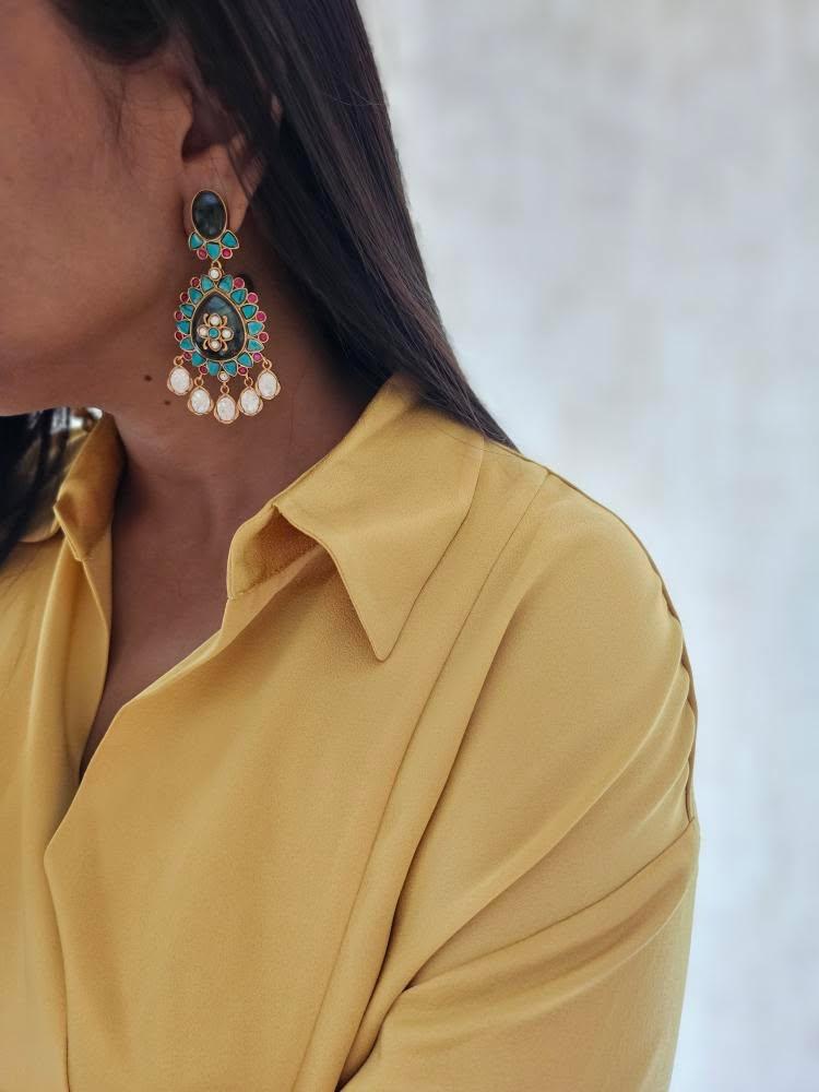 Chaaru quartz and polki earrings Thumbnail