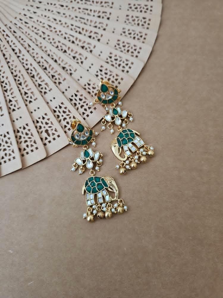 Varni handcrafted earrings Thumbnail