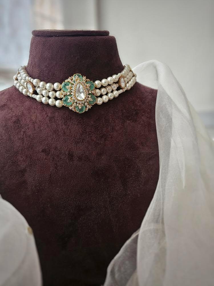 Gulfaam polki and pearl choker Thumbnail