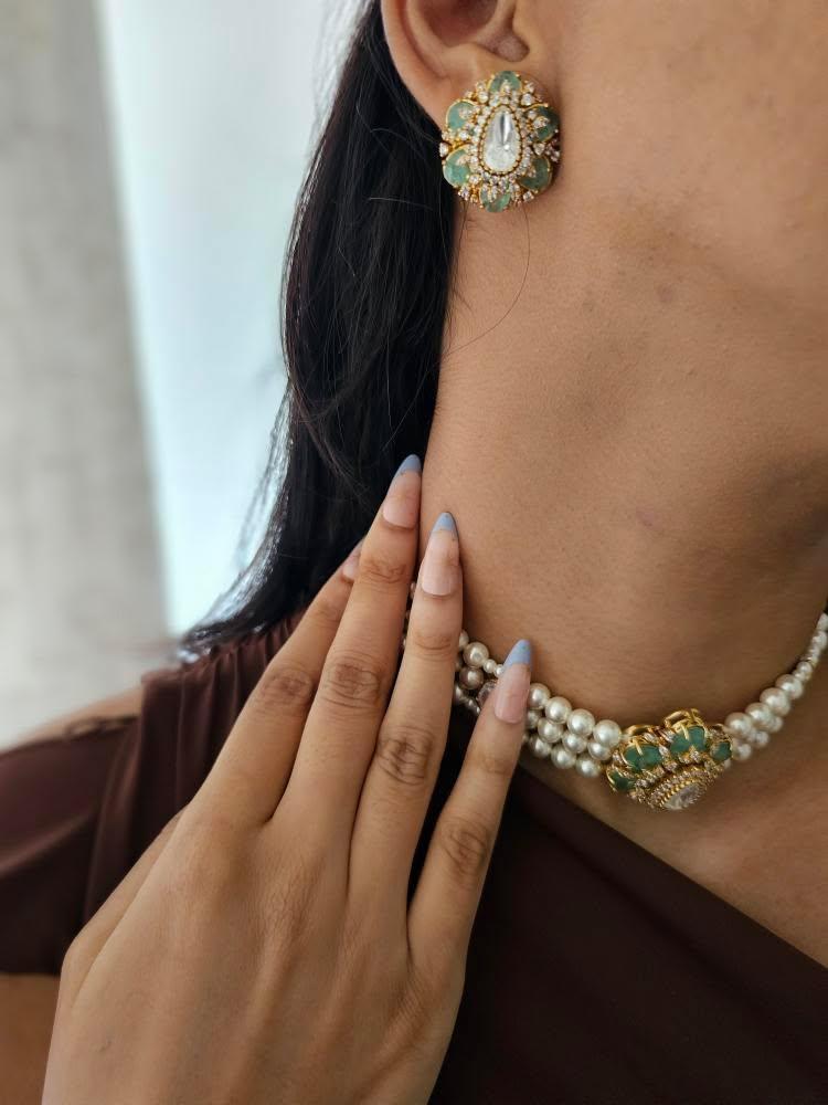 Gulfaam polki and pearl choker Thumbnail