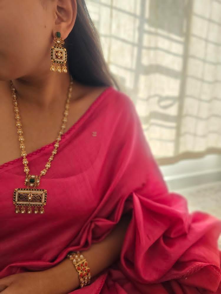 Taveez handcrafted necklace Thumbnail