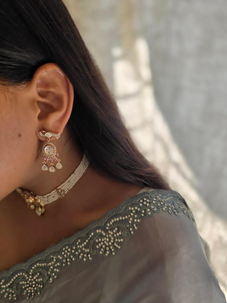 Krisha pearl choker Thumbnail