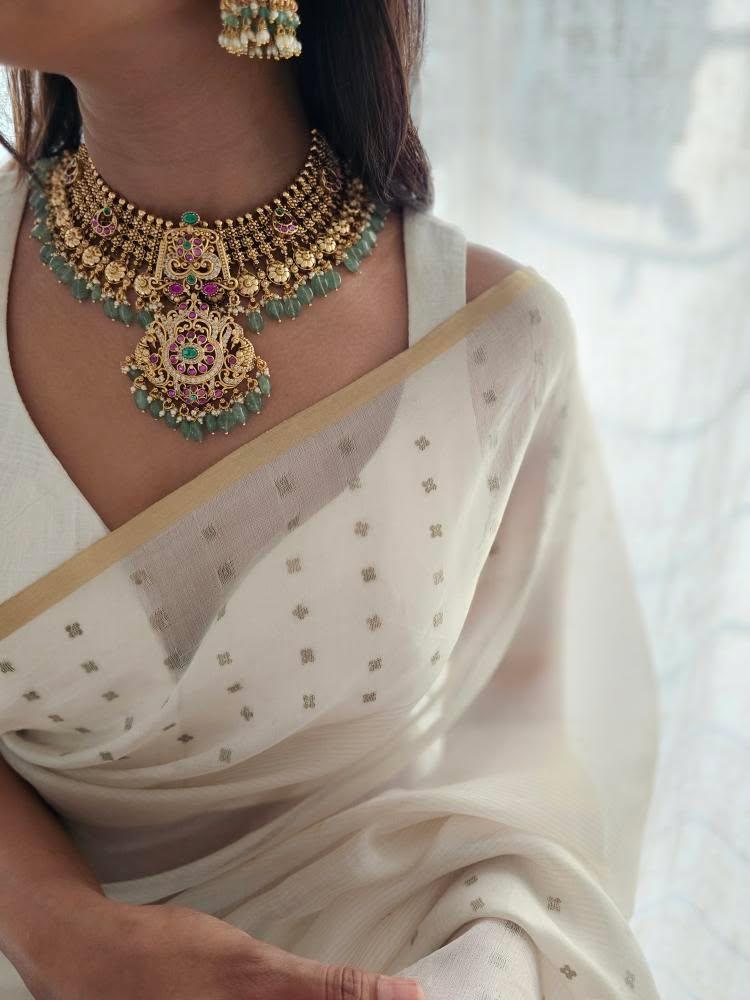 Mridula handcrafted necklace Thumbnail