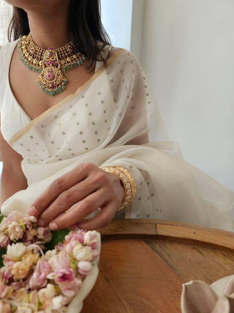 Mridula handcrafted necklace Thumbnail