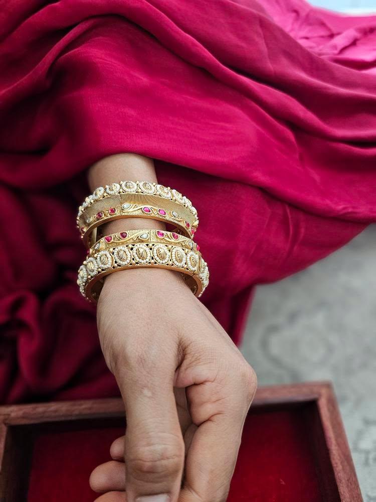 Damini handcrafted bangle Thumbnail