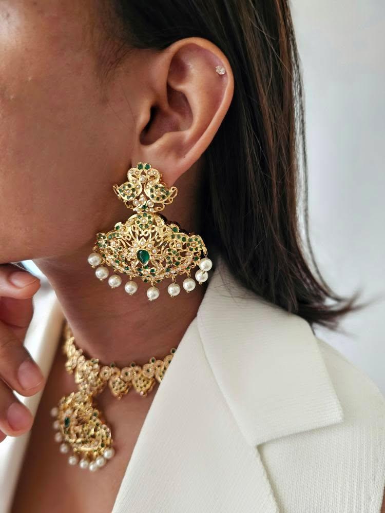 Mihika handcrafted necklace Thumbnail