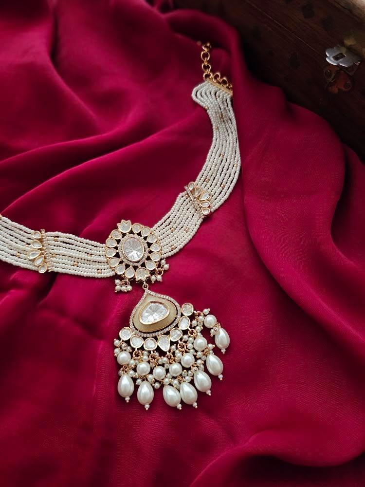 Saaz pearl and polki choker Thumbnail