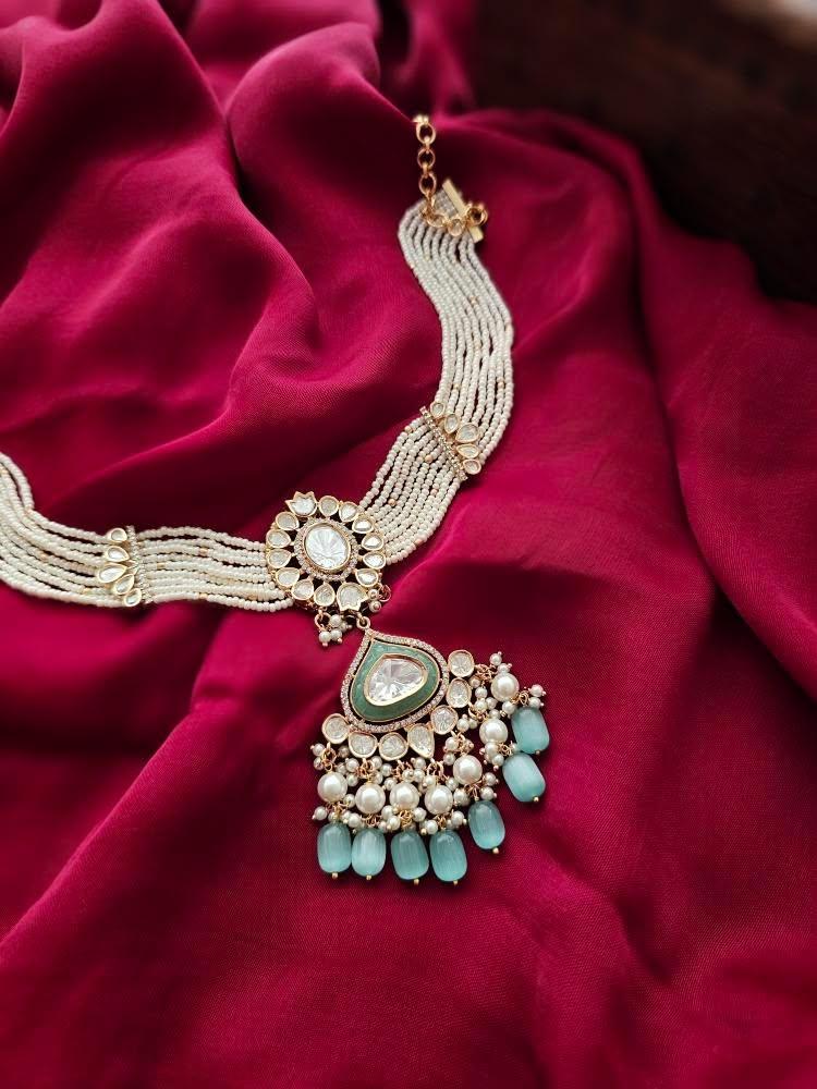 Saaz pearl and polki choker Thumbnail