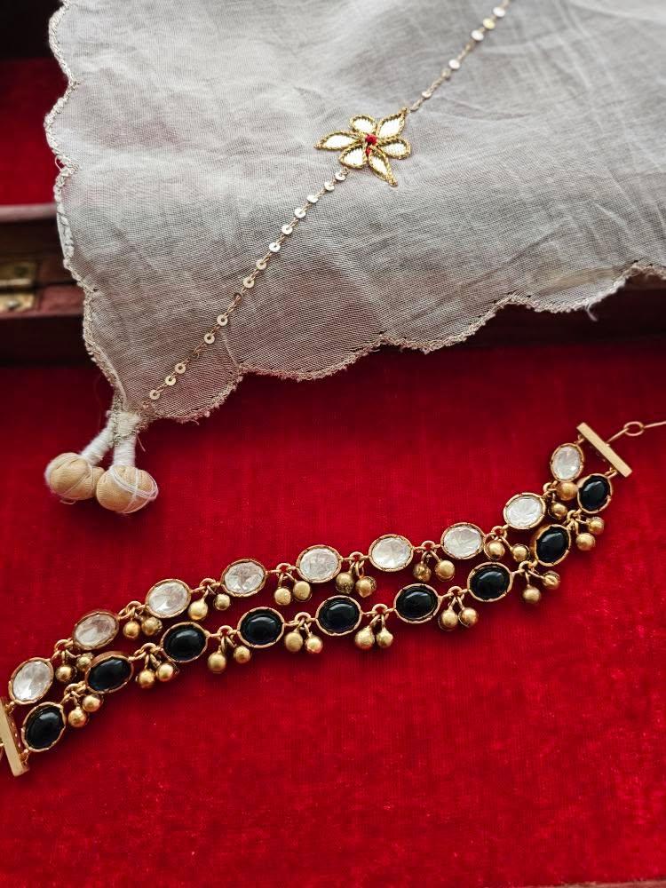Vincent handcrafted choker Thumbnail