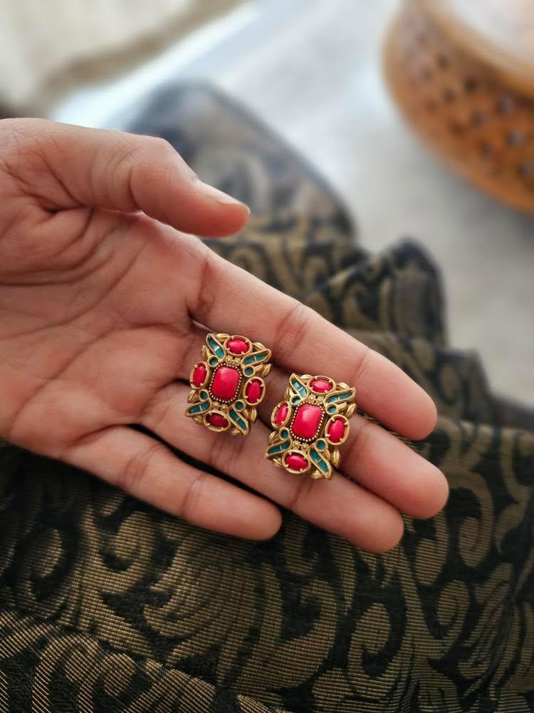 Megha handcrafted choker Thumbnail
