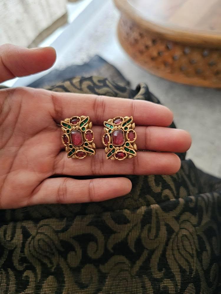 Megha handcrafted choker Thumbnail