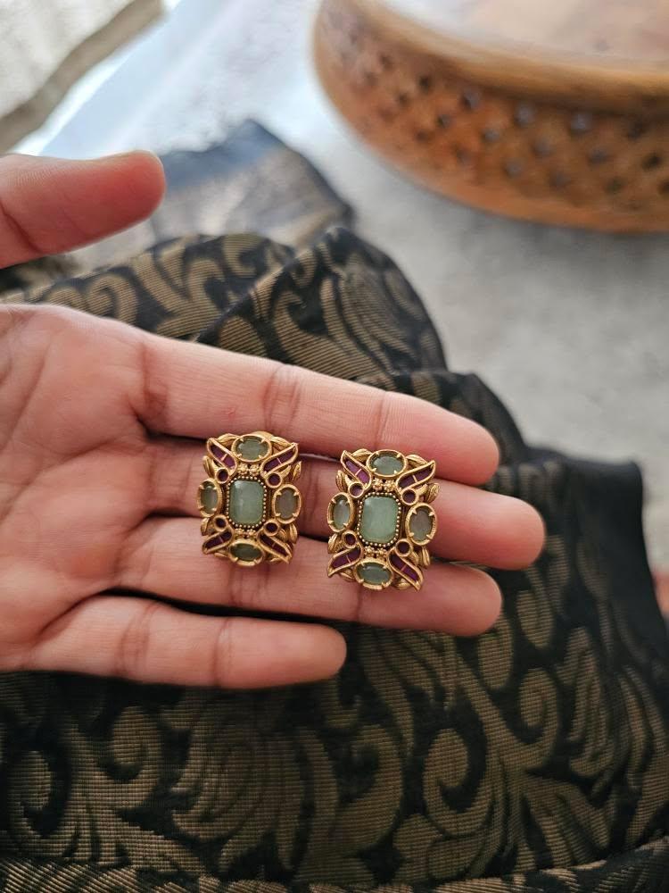 Megha handcrafted choker Thumbnail