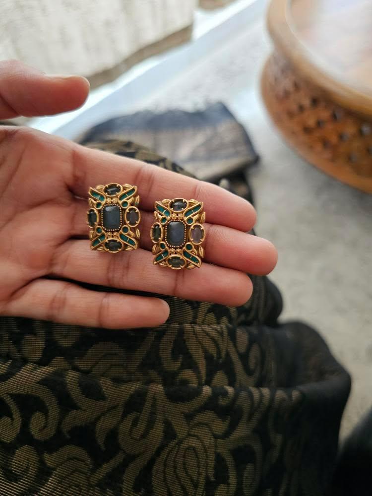 Megha handcrafted choker Thumbnail