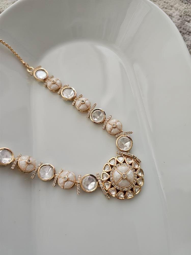 Meharoob semi-precious necklace Thumbnail