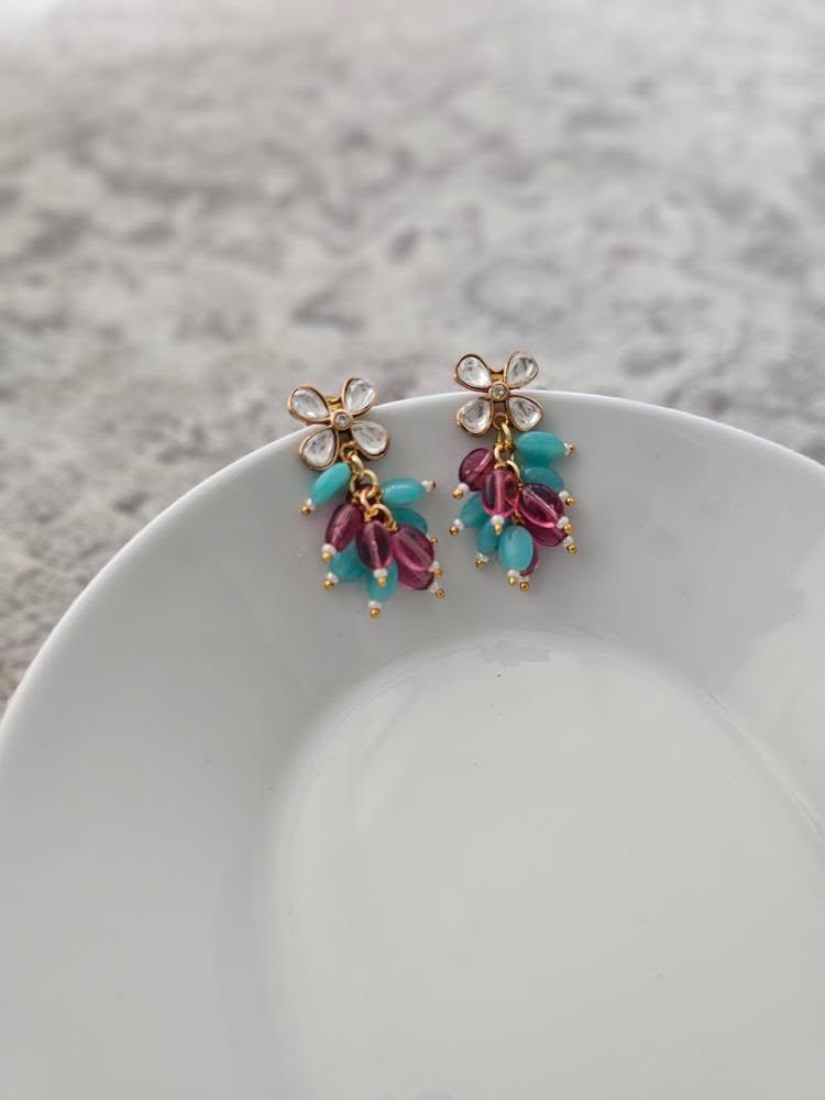 Chandra delicate pearl and polki necklace Thumbnail