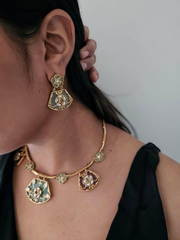 Divya handcrafted necklace Thumbnail