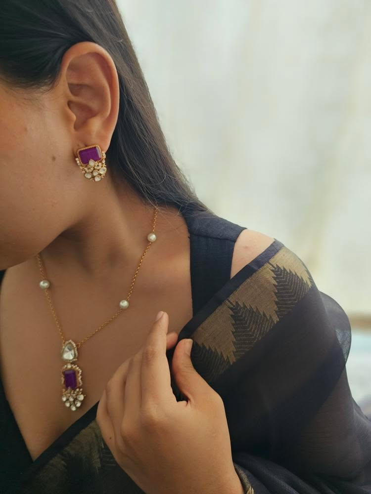 Tabdar delicate pearl necklace Thumbnail