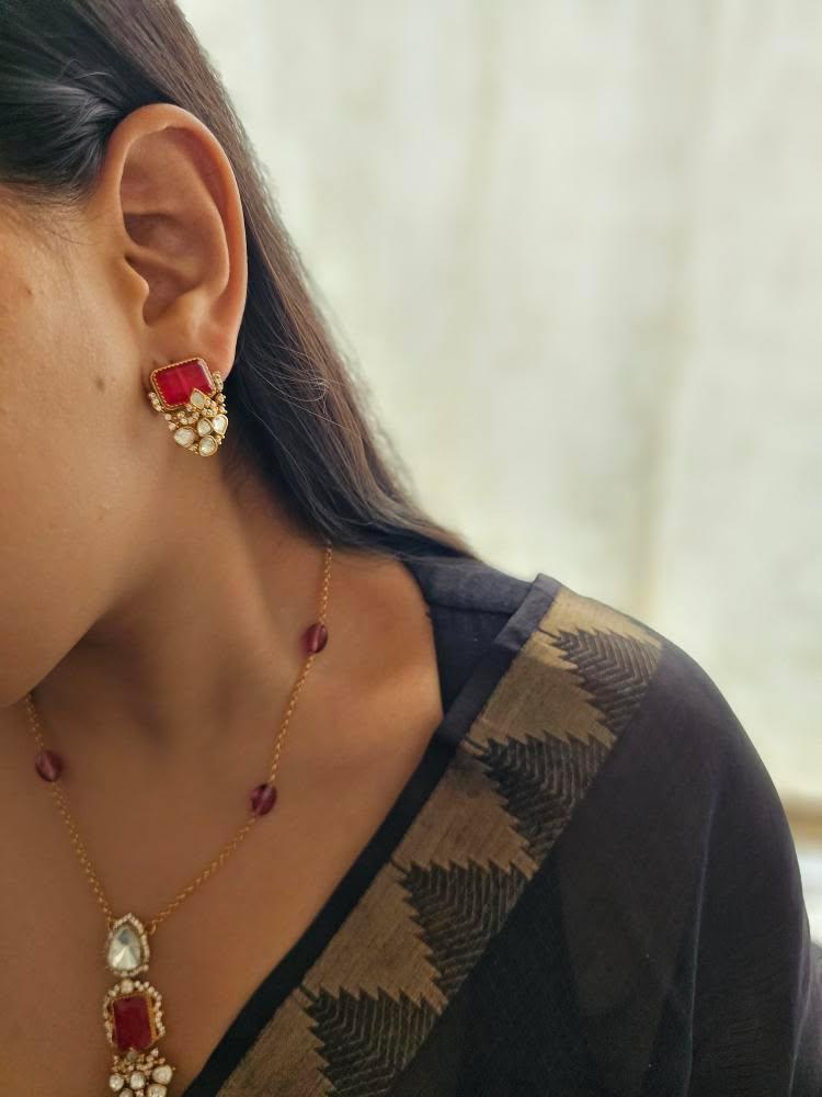 Tabdar delicate pearl necklace Thumbnail