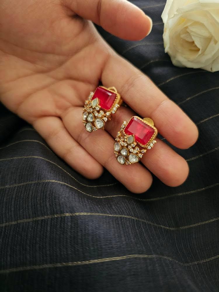 Tabdar delicate pearl necklace Thumbnail