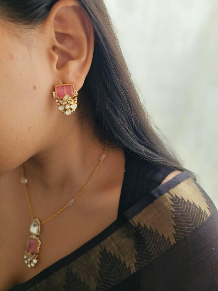 Tabdar delicate pearl necklace Thumbnail