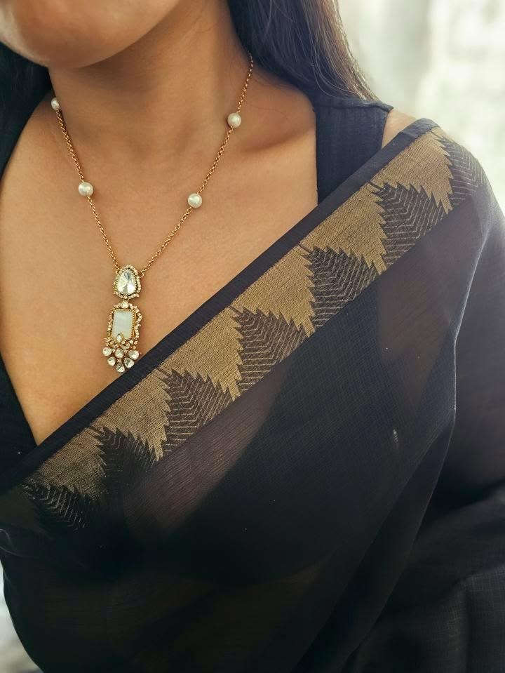 Tabdar delicate pearl necklace Thumbnail