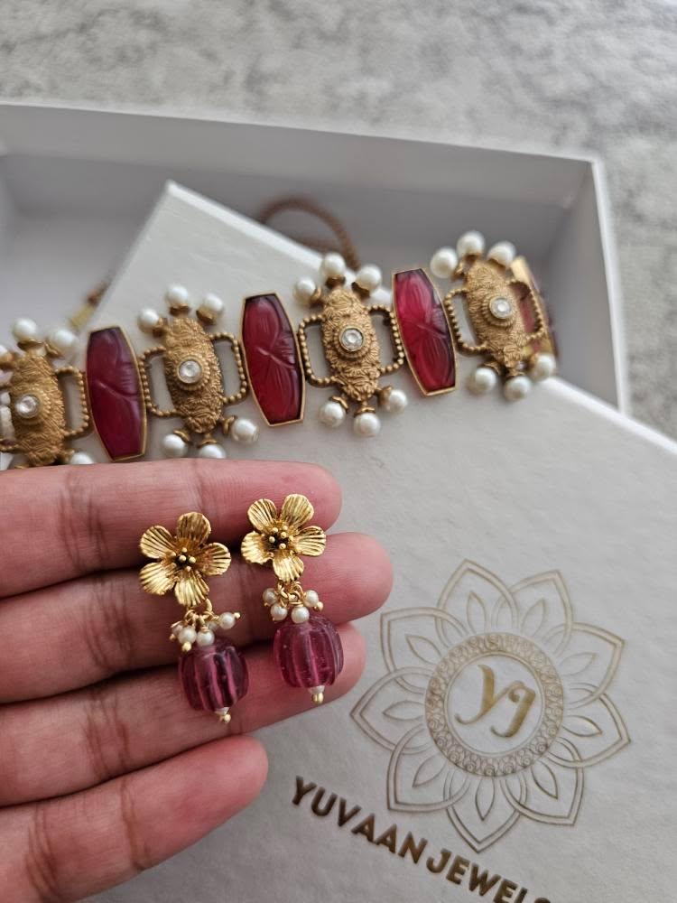 Naghma handcrafted choker Thumbnail