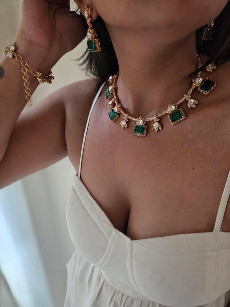 Barq quartz and polki necklace Thumbnail