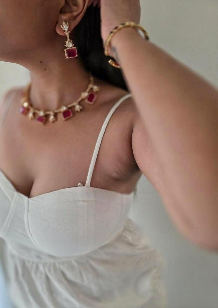 Barq quartz and polki necklace Thumbnail