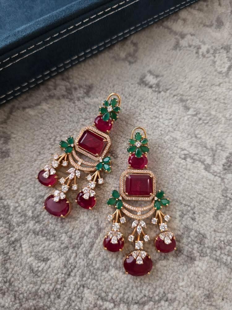 Dhank quartz and polki necklace Thumbnail