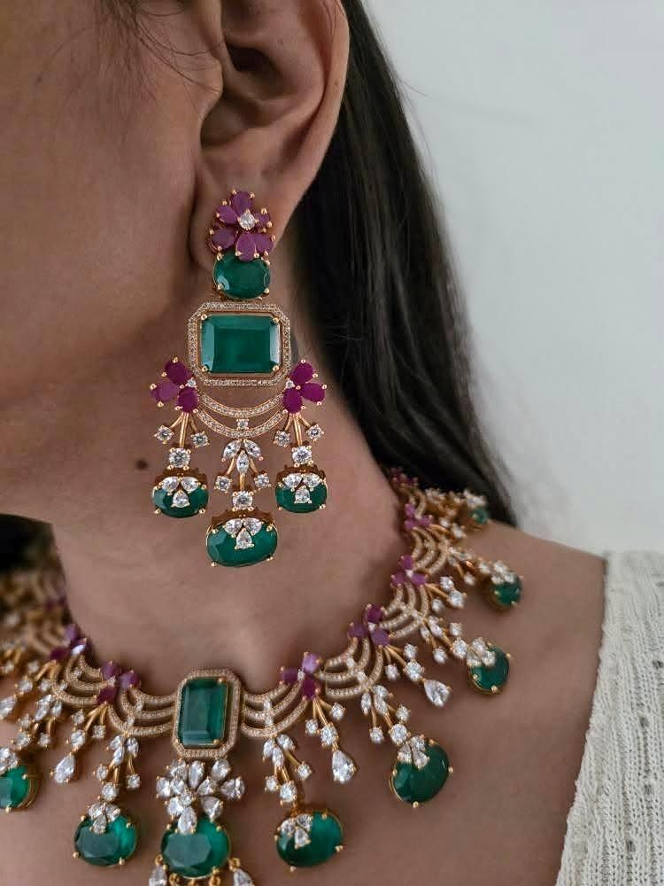 Dhank quartz and polki necklace Thumbnail