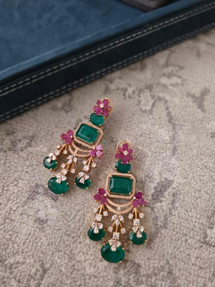 Dhank quartz and polki necklace Thumbnail