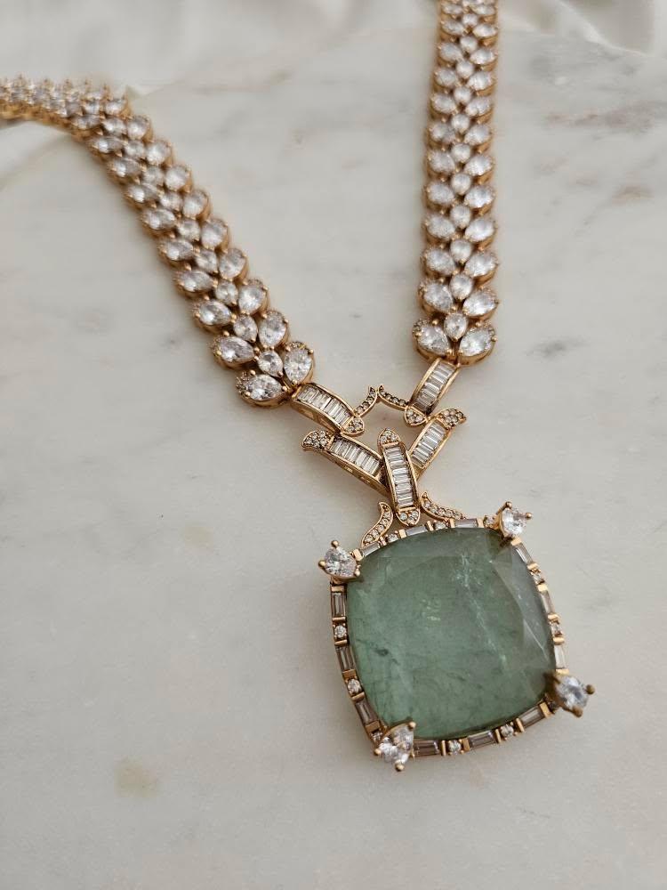 Rajasi semi precious quartz necklace Thumbnail