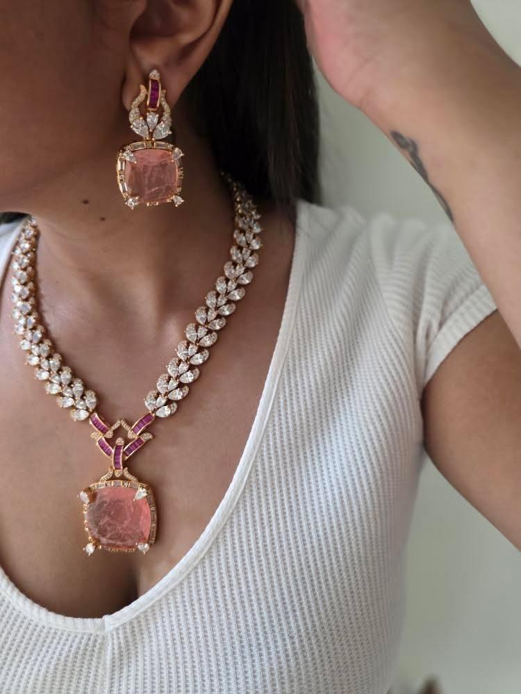 Rajasi semi precious quartz necklace Thumbnail