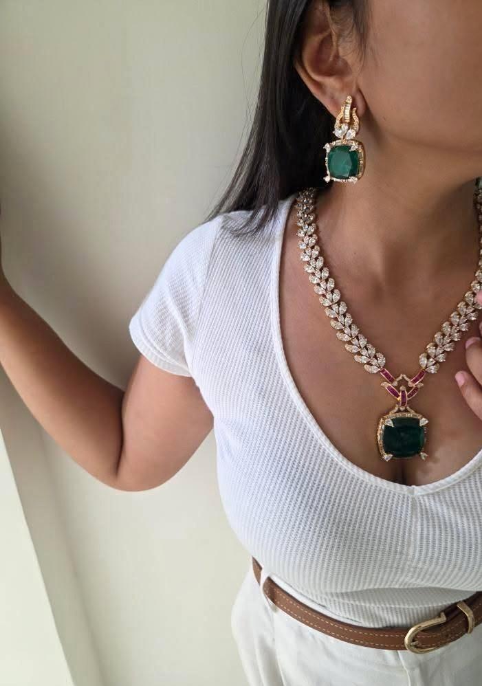 Rajasi semi precious quartz necklace Thumbnail
