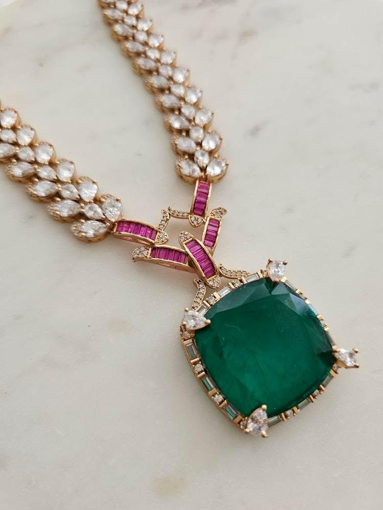 Rajasi semi precious quartz necklace Thumbnail