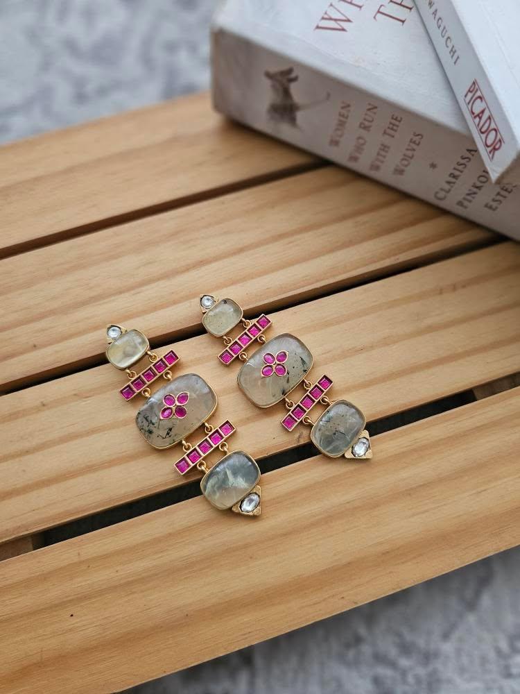 Nabat quartz earrings Thumbnail