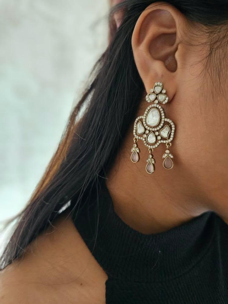 Mrunal polki earrings Thumbnail