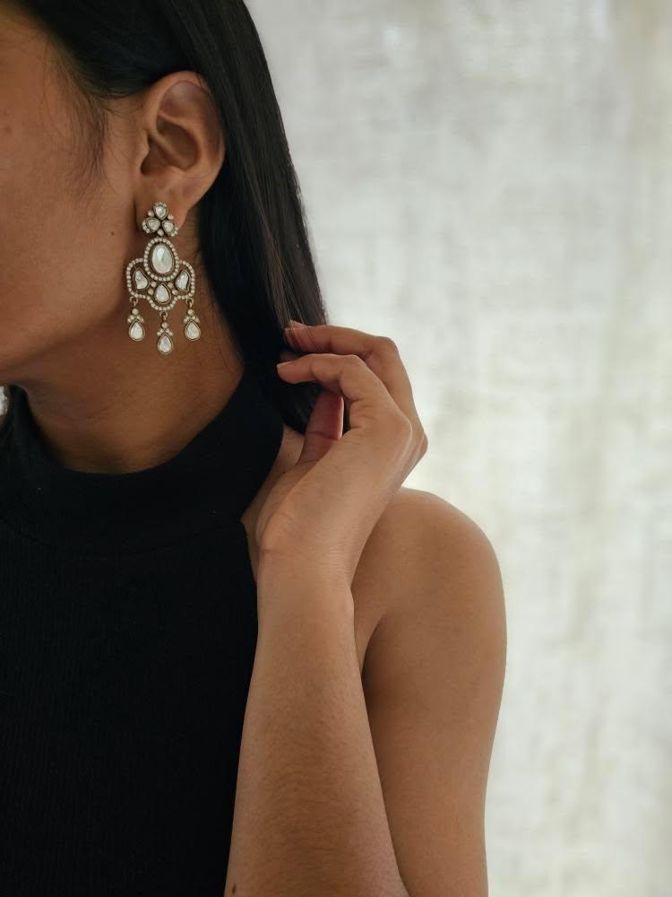 Mrunal polki earrings Thumbnail
