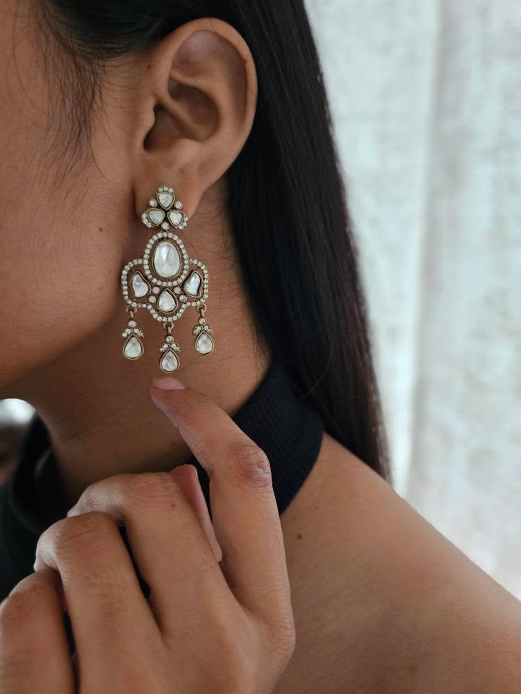 Mrunal polki earrings Thumbnail