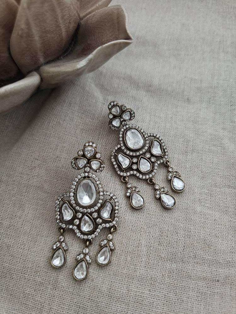 Mrunal polki earrings Thumbnail