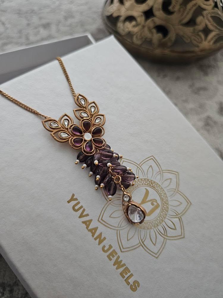 Vidhisha handcrafted delicate necklace Thumbnail