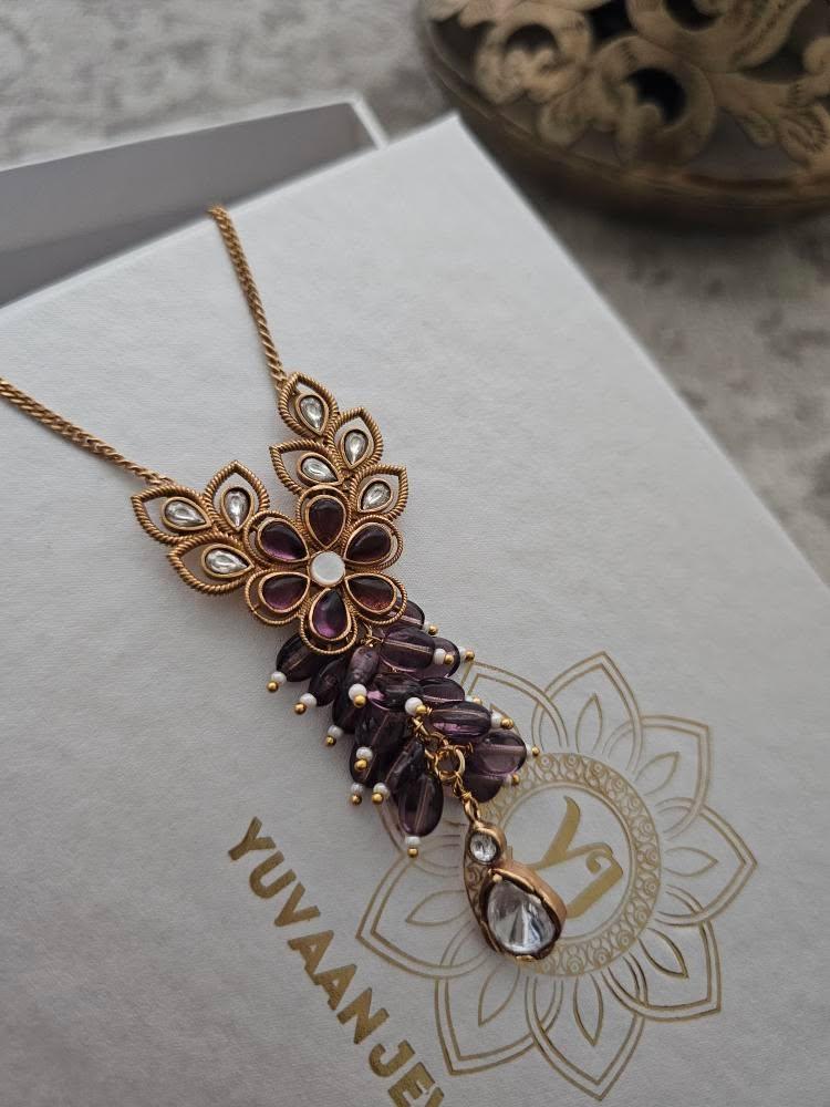 Vidhisha handcrafted delicate necklace Thumbnail