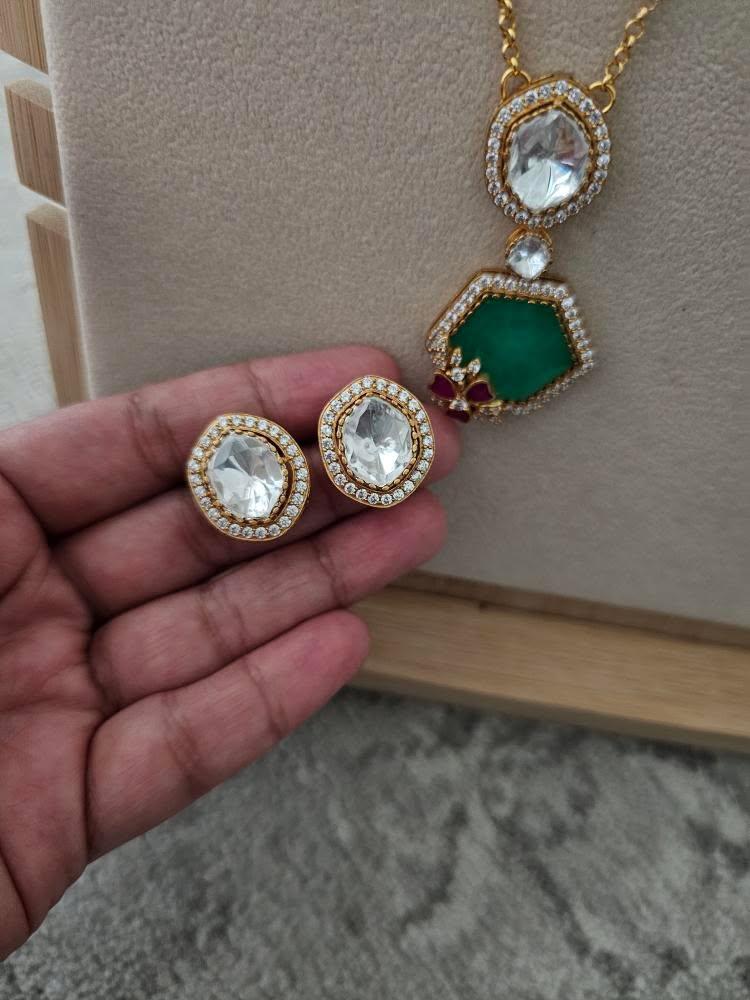 Tripti delicate necklace Thumbnail