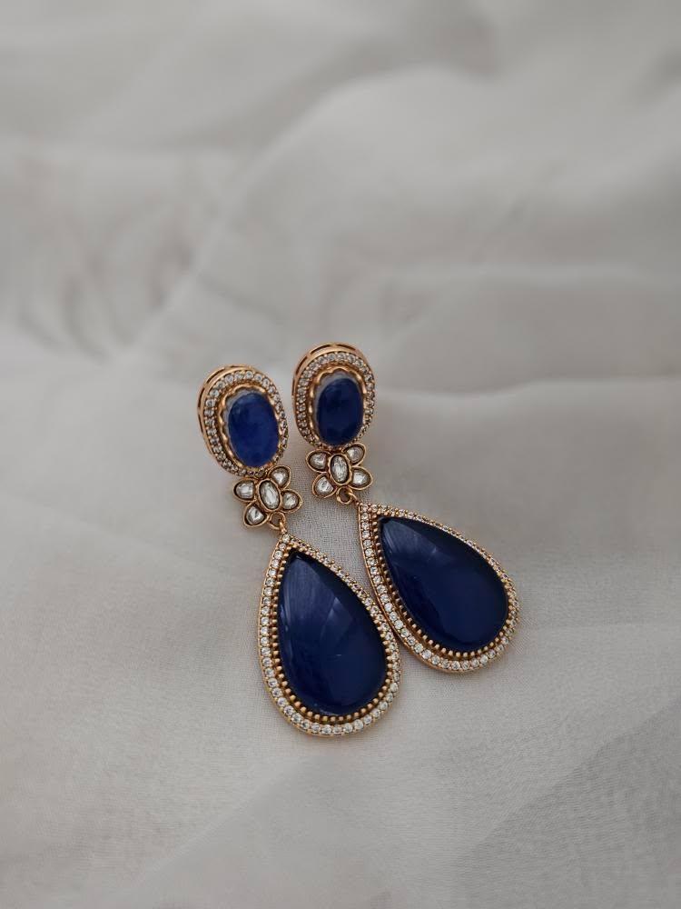Mannara quartz necklace Thumbnail