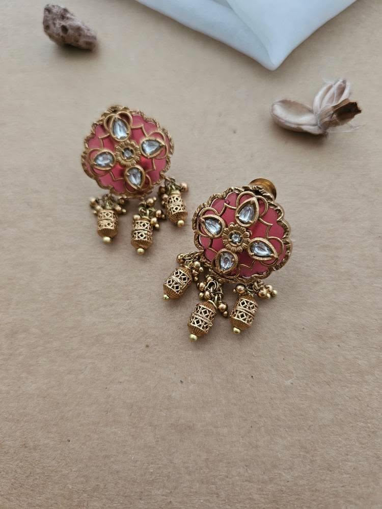 Anisa handcrafted choker Thumbnail