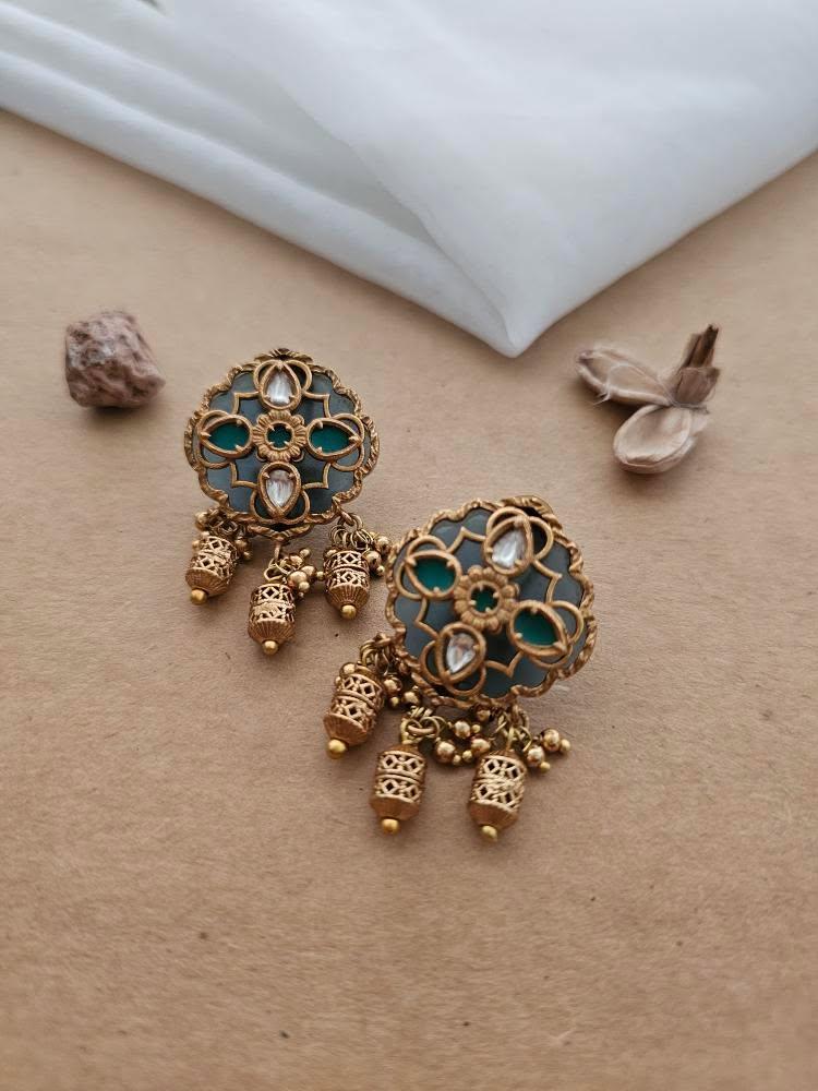 Anisa handcrafted choker Thumbnail