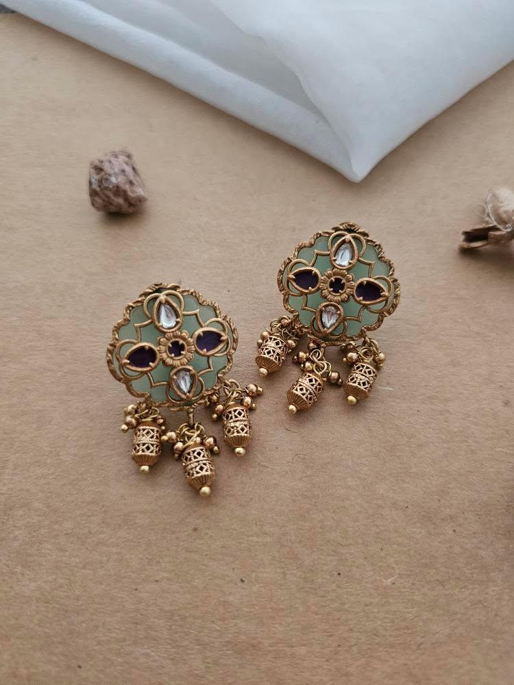 Anisa handcrafted choker Thumbnail