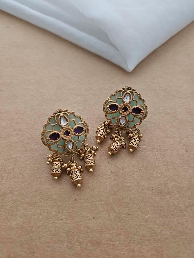 Anisa handcrafted choker Thumbnail